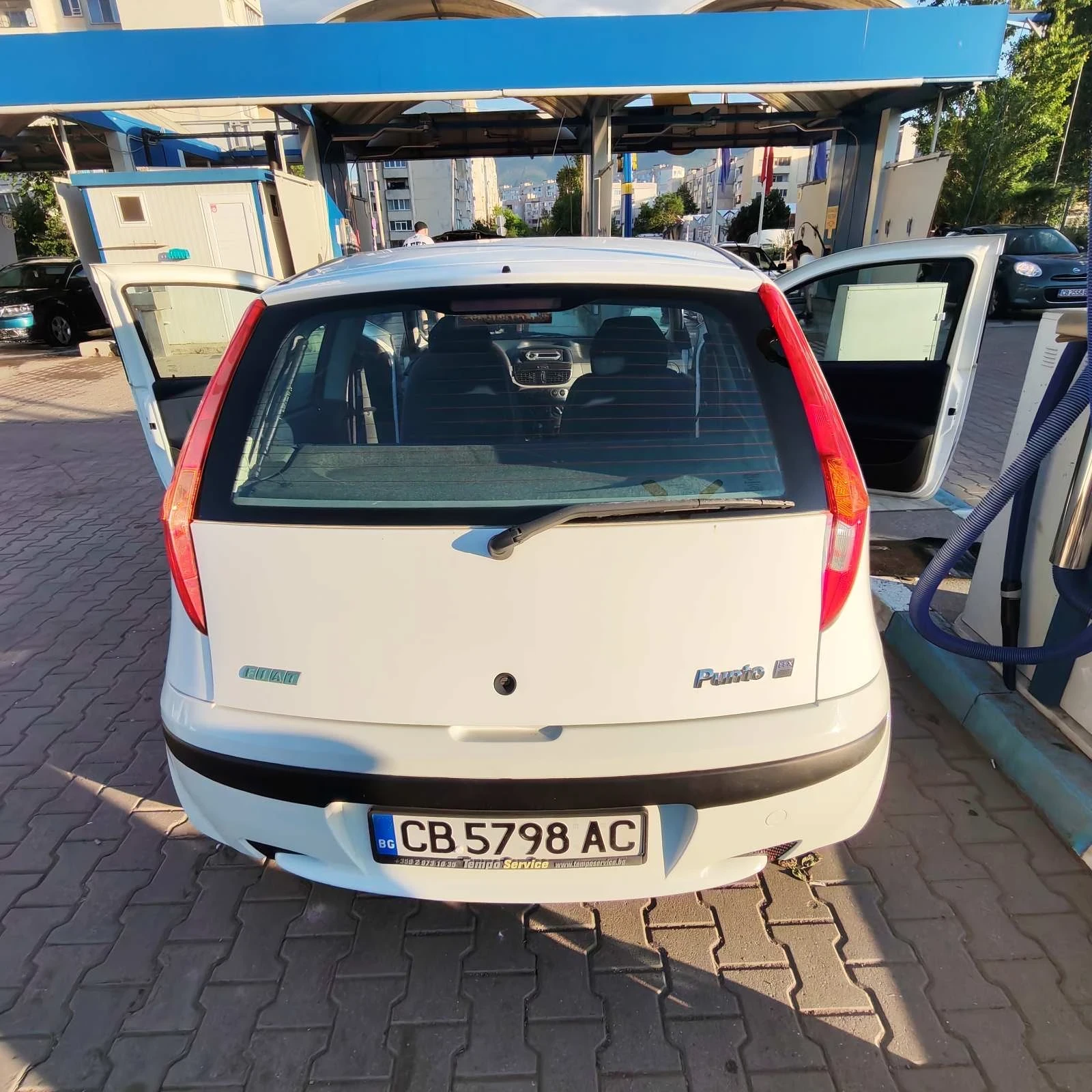 Fiat Punto, снимка 4 - Автомобили и джипове - 55070406