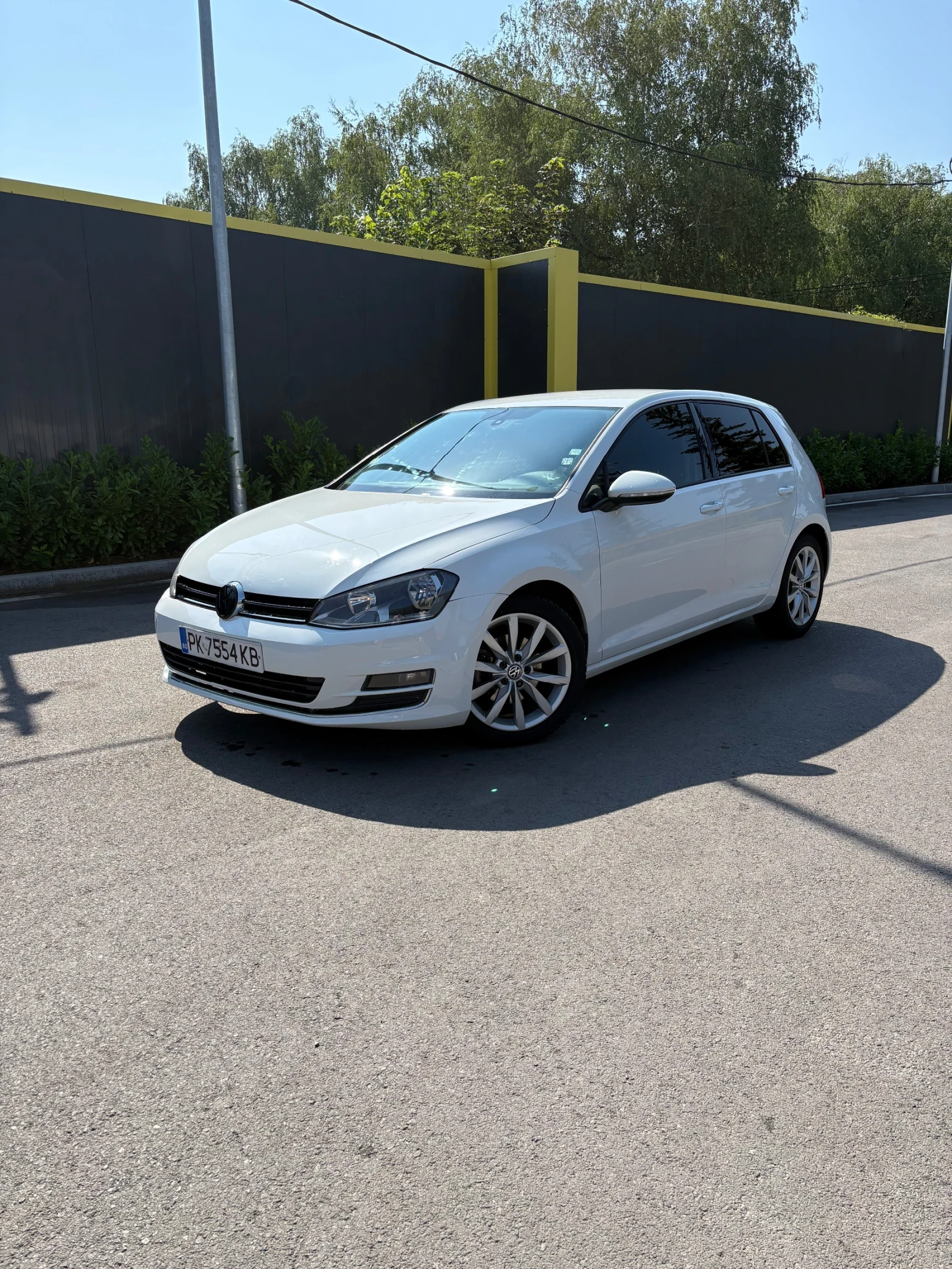 VW Golf 1.6 TDI BLUEMOTION 132000km, снимка 2 - Автомобили и джипове - 55354148