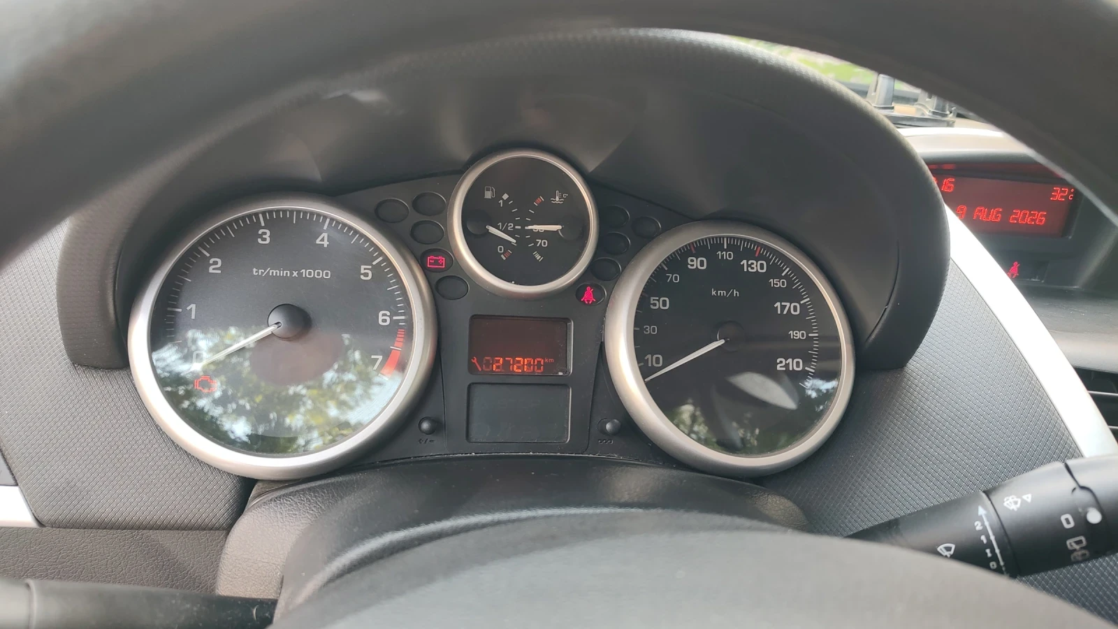 Peugeot 207, снимка 3 - Автомобили и джипове - 55607775