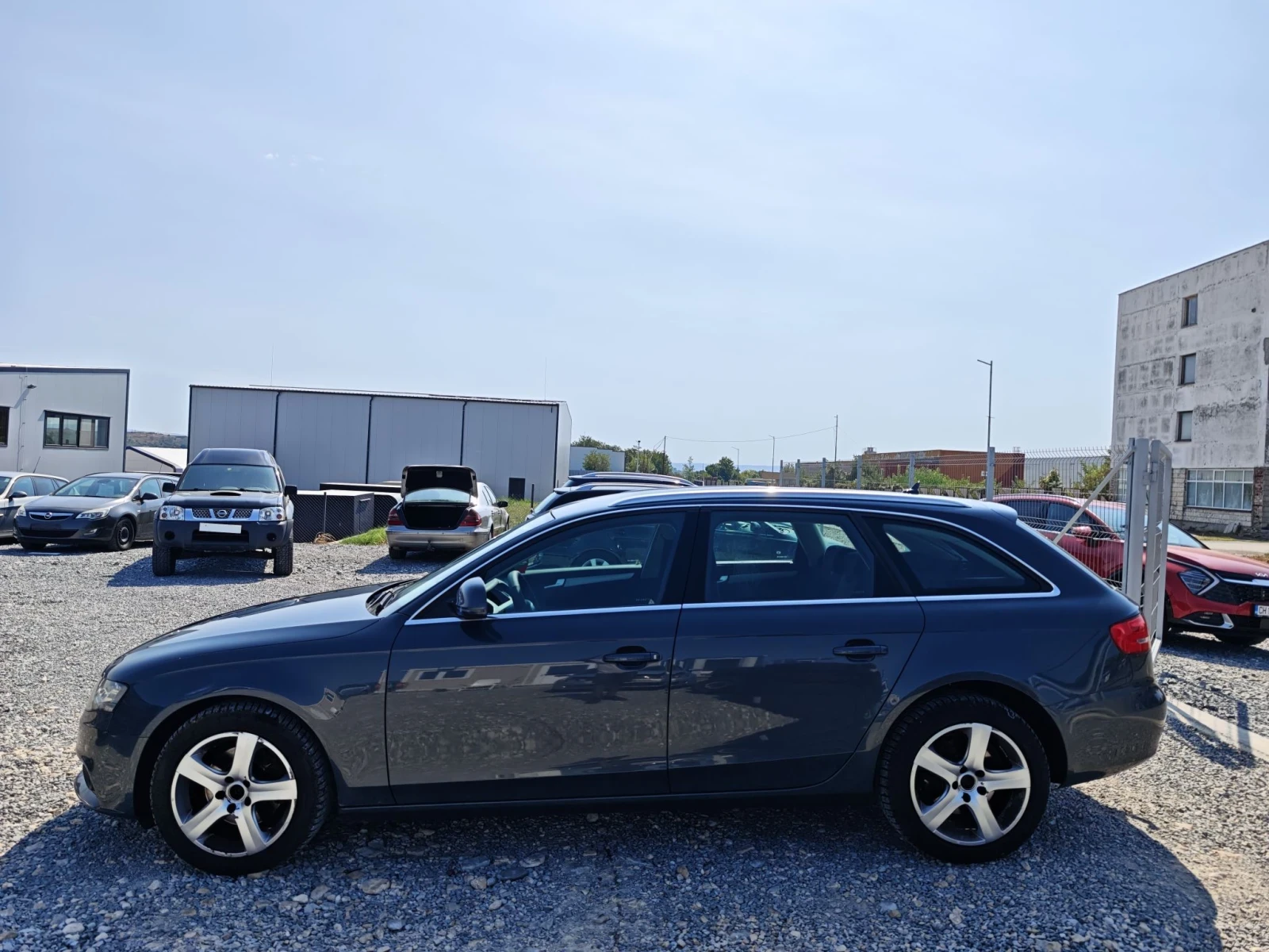 Audi A4, снимка 7 - Автомобили и джипове - 55927253