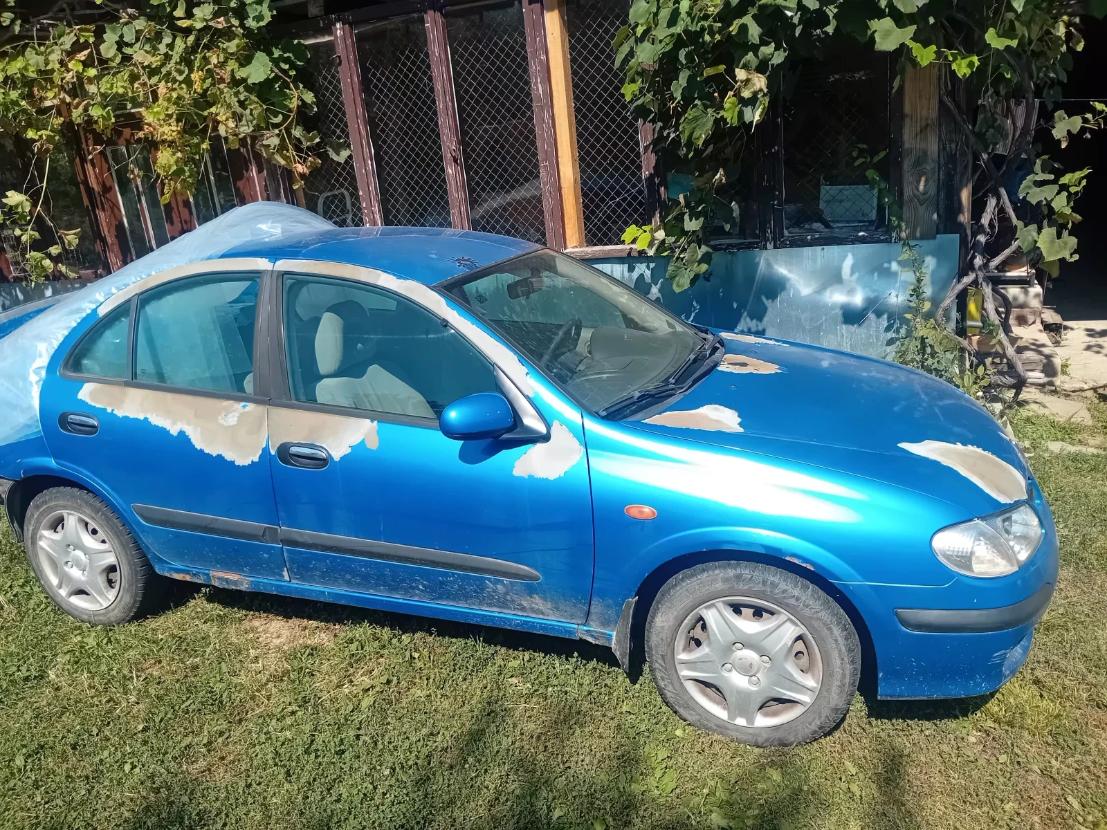 Nissan Almera, снимка 2 - Автомобили и джипове - 56017824