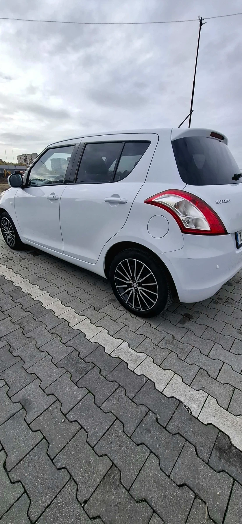 Suzuki Swift, снимка 10 - Автомобили и джипове - 56747121