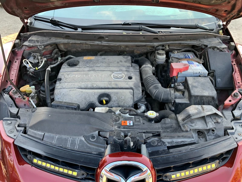 Mazda CX-7 2.2D, снимка 16 - Автомобили и джипове - 50966571