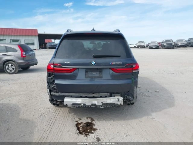 BMW X7 * M50I * CARFAX *  ЦЕНА ДО БГ - изображение 3