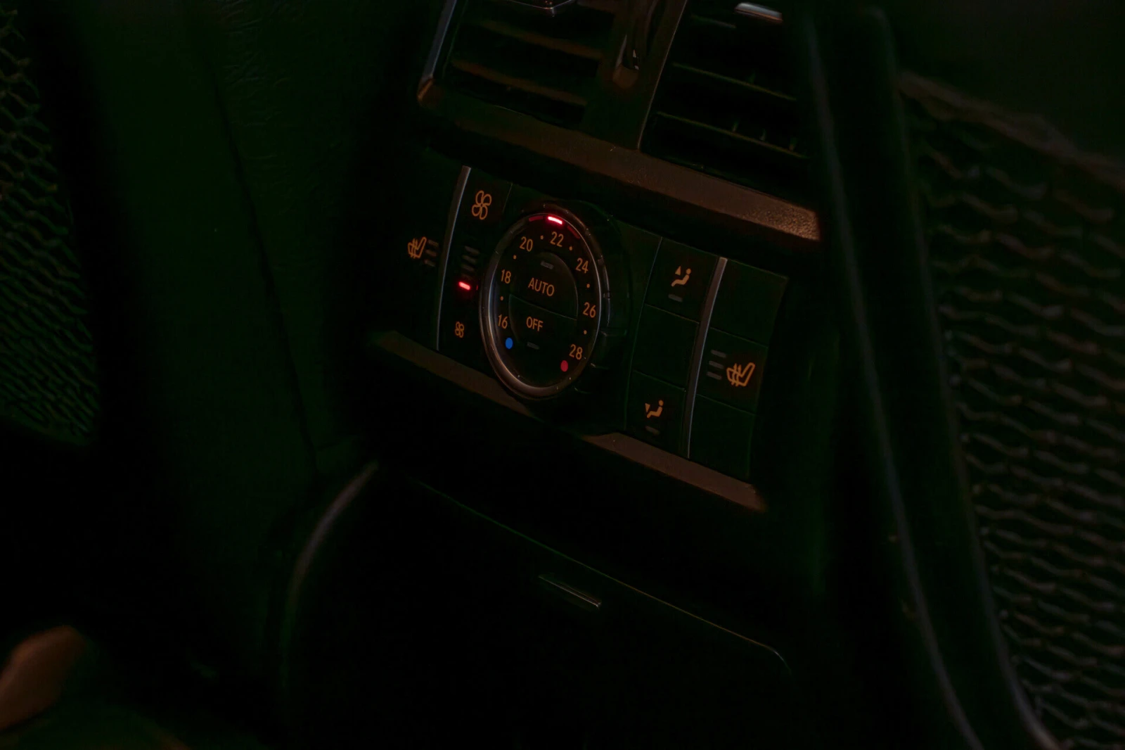 Mercedes-Benz GLS 500 AMG/Bang&Olufsen/6+ 1/Ambient//AIR Matic | Mobile.bg   12