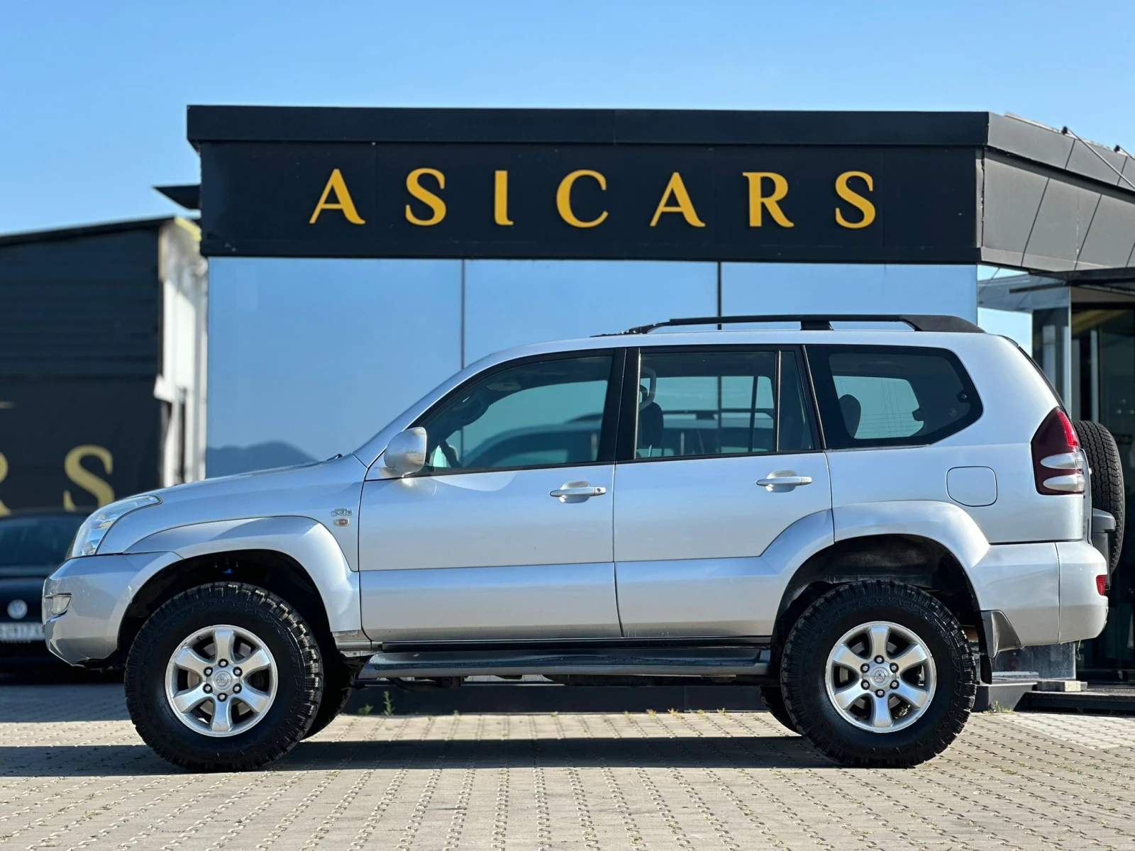 Toyota Land cruiser / J 120 / 3.0D / 166 HP / OFFROAD / ITALY / TOP / - изображение 2