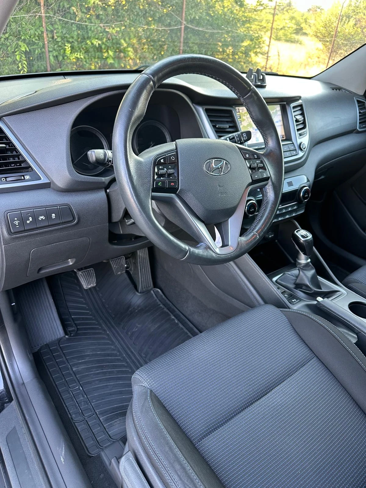 Hyundai Tucson 2.0 NAVI ШВЕЙЦАРИЯ - изображение 6