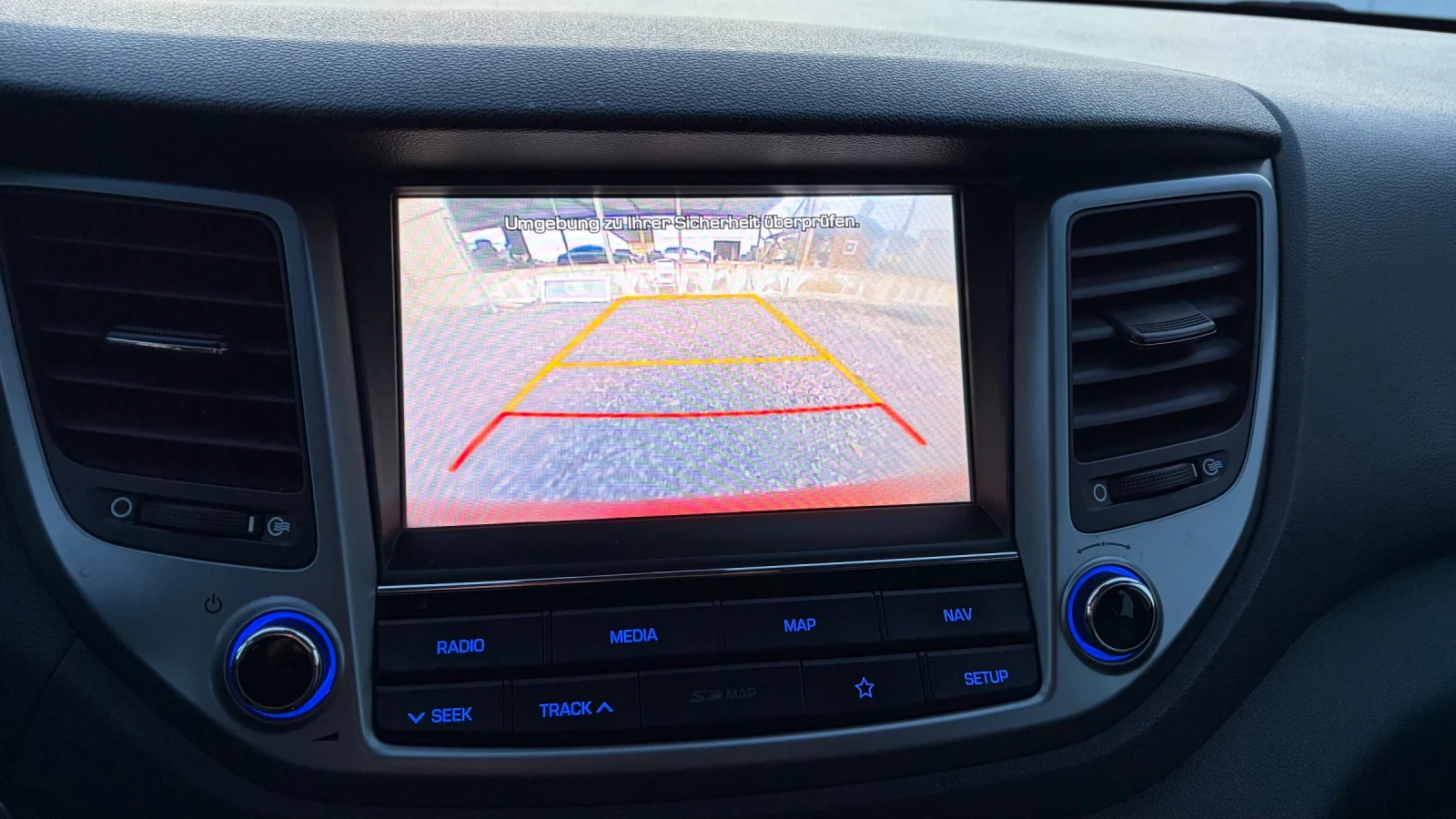 Hyundai Tucson 1.6i* 177hp* 4х4* Швейцария, снимка 16 - Автомобили и джипове - 54068191