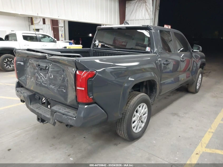 Toyota Tacoma 2.4l Sr5, снимка 4 - Автомобили и джипове - 54424697