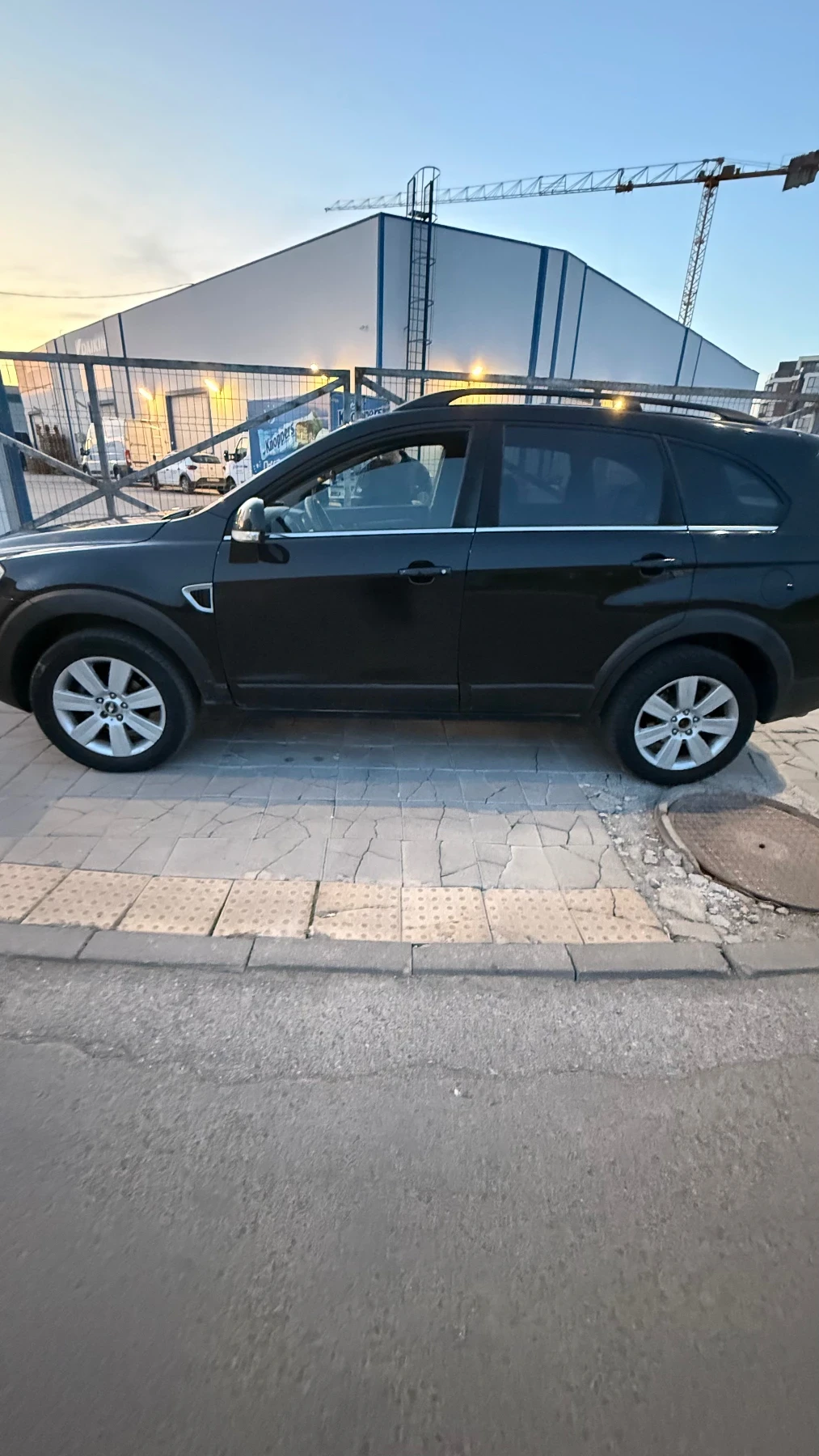 Chevrolet Captiva, снимка 2 - Автомобили и джипове - 54443208