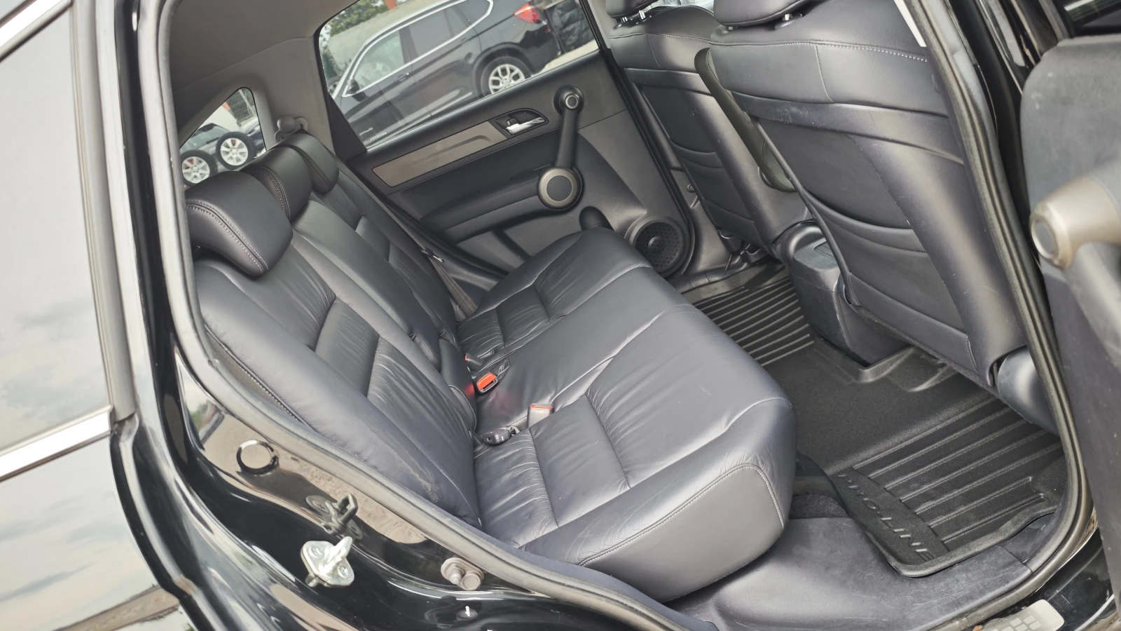 Honda Cr-v DISTRONIC/РОЛБАР/СТЕПЕНКИ/СПОЙЛЕР/8RAM/8ЯДР NAV-BG, снимка 13 - Автомобили и джипове - 54807776