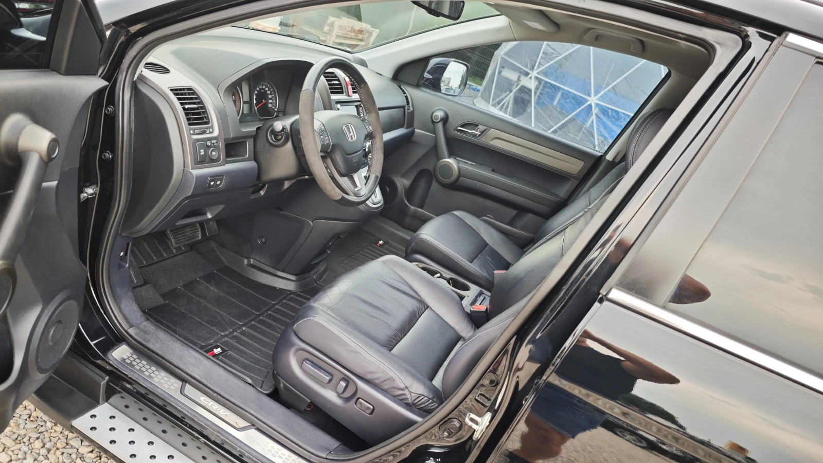Honda Cr-v DISTRONIC/РОЛБАР/СТЕПЕНКИ/СПОЙЛЕР/8RAM/8ЯДР NAV-BG, снимка 12 - Автомобили и джипове - 54807776
