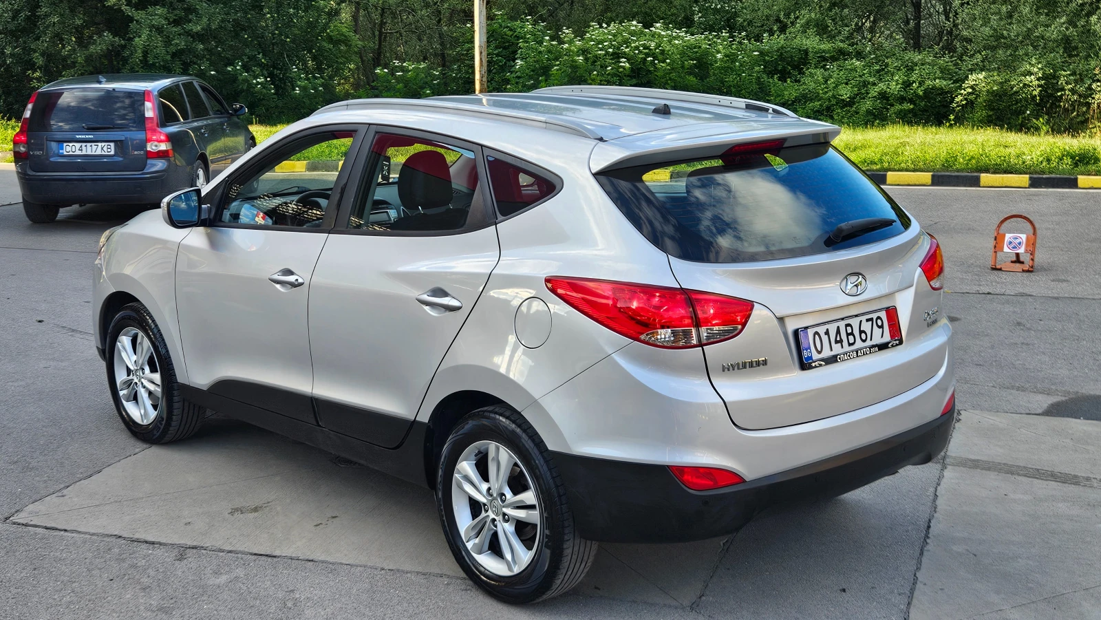 Hyundai IX35 2.0 Crdi 6skorosti/Klimatik/Euro5b, снимка 4 - Автомобили и джипове - 55277161