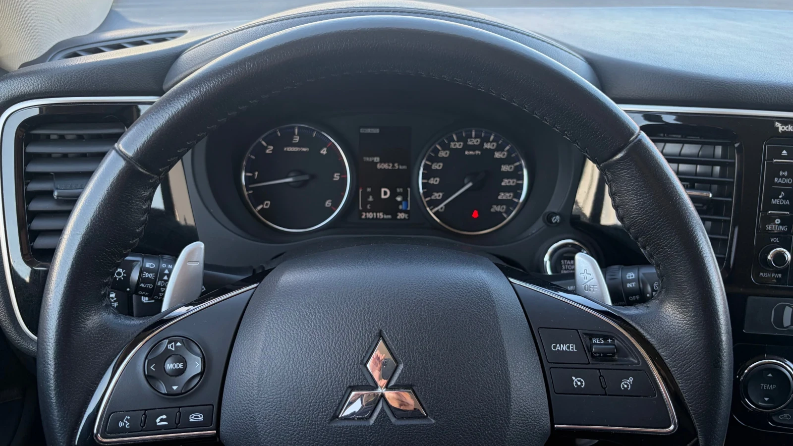 Mitsubishi Outlander 6+ 1�����, 2.2DID-150k.c. /���������, 4�4, ������/ | Mobile.bg � ����������� 10