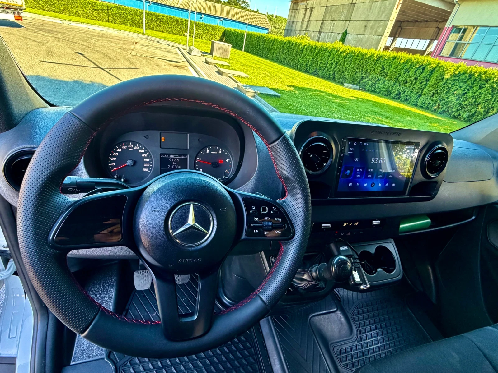 Mercedes-Benz Sprinter МАКСИ!КЛИМА!НАВИГАЦИЯ!КАМЕРИ!ФУЛ!ТОП!ЛИЗИНГ!, снимка 8 - Бусове и автобуси - 54974023