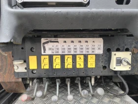 Mercedes-Benz Actros 3355 V8 6X6 HIAB 211 EP-5 HIPRO, снимка 10