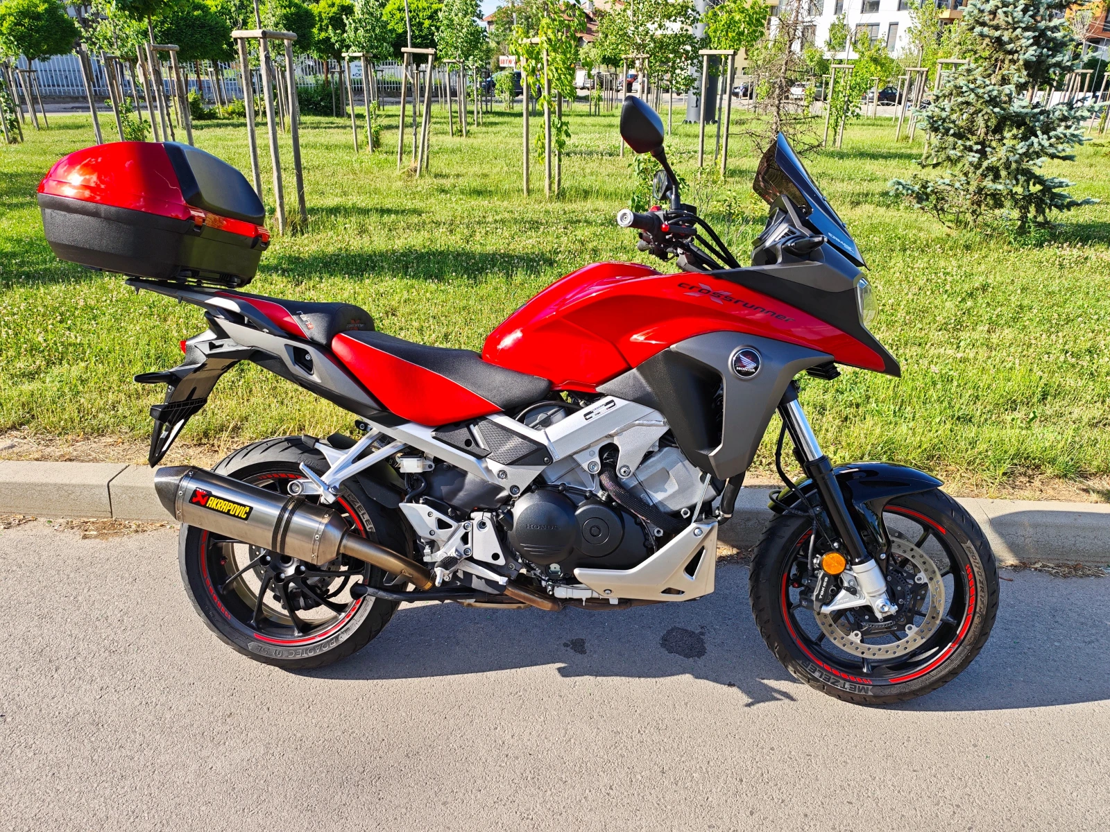Honda Crossrunner 800X, снимка 2 - Мотоциклети и мототехника - 54734162