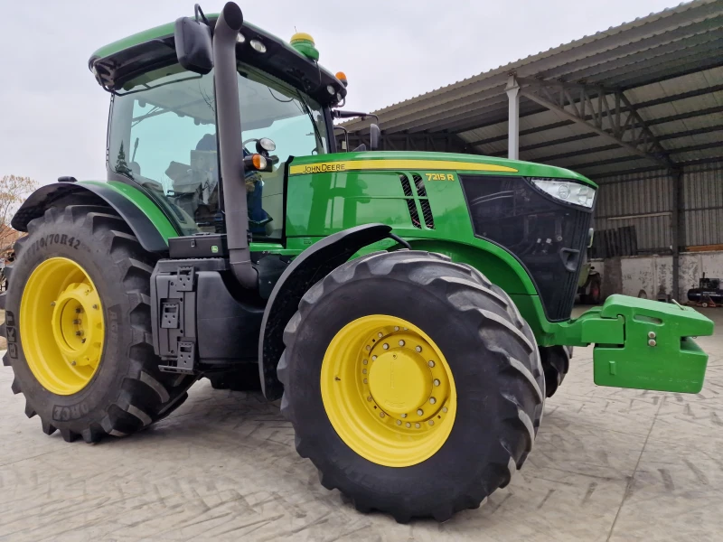 Трактор John Deere 7215R, снимка 9 - Селскостопанска техника - 49022864