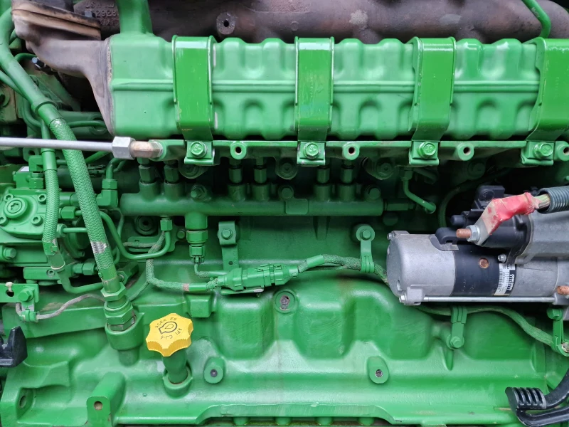 Трактор John Deere 7215R, снимка 16 - Селскостопанска техника - 49022864