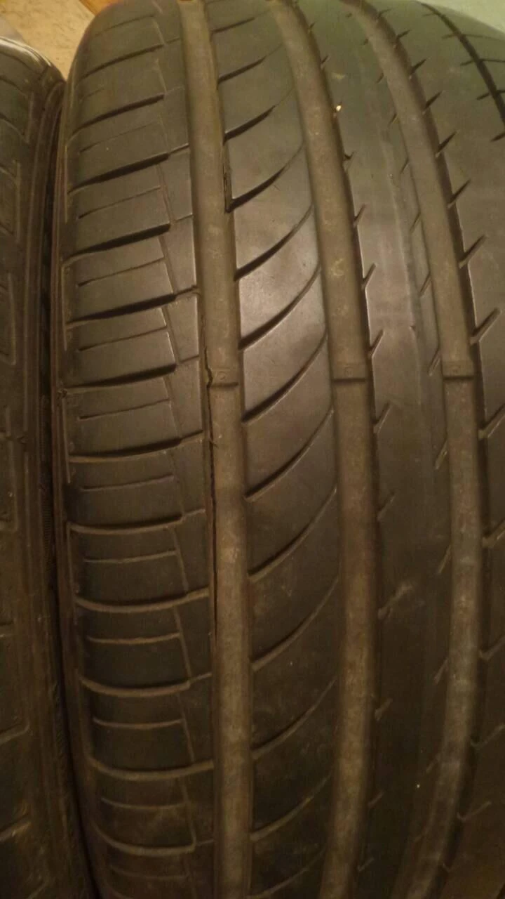 Гуми Летни 275/40R20, снимка 12 - Гуми и джанти - 21452870