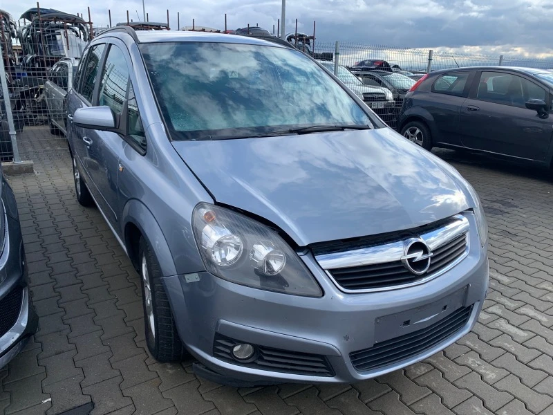 Opel Zafira 1.6/1.8/1.9CDTI, снимка 2 - Автомобили и джипове - 39281450