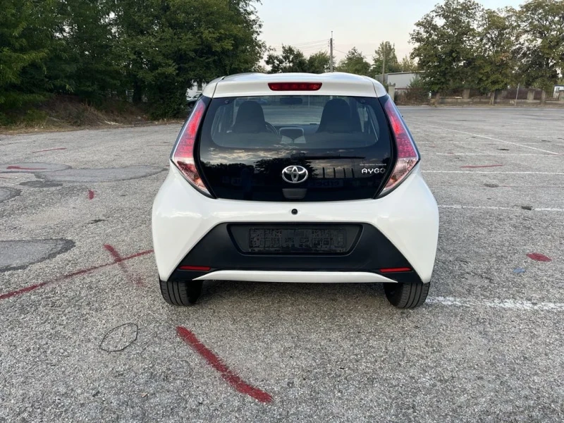 Toyota Aygo X-PLAY, снимка 3 - Автомобили и джипове - 47057108