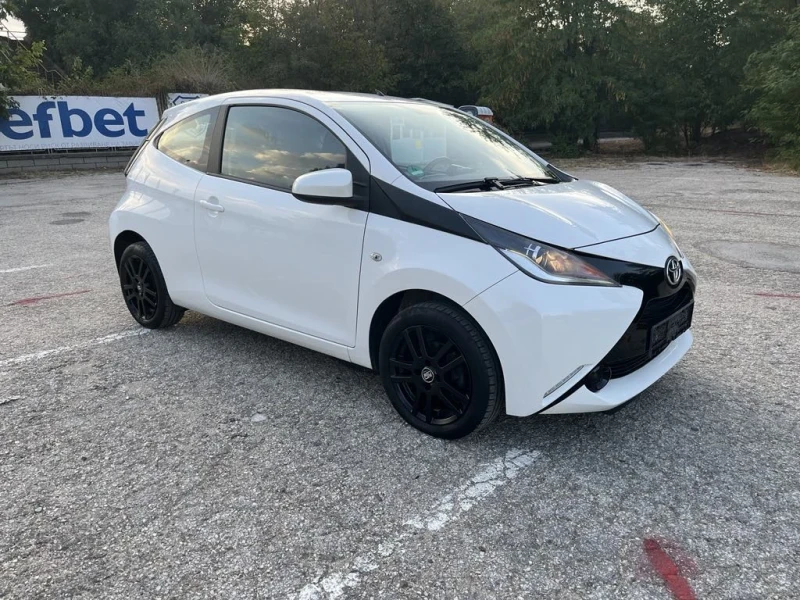 Toyota Aygo X-PLAY, снимка 5 - Автомобили и джипове - 47057108