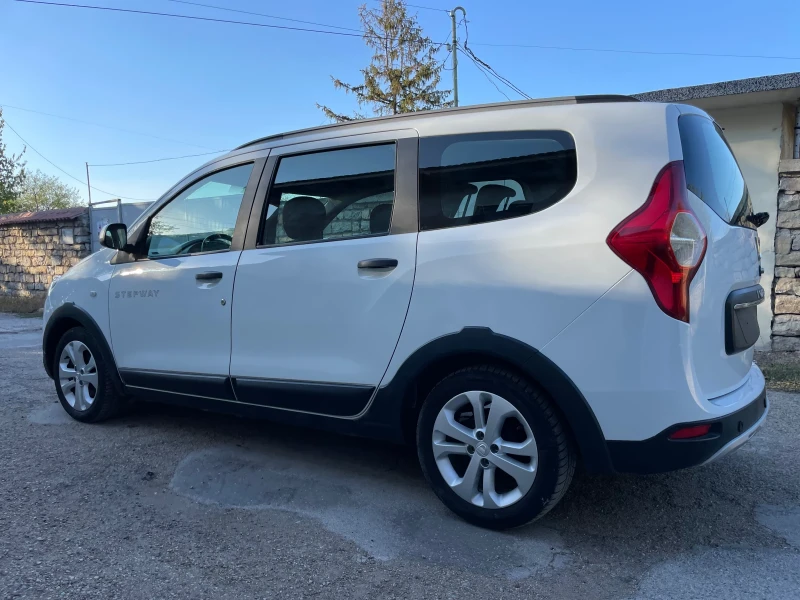 Dacia Lodgy STEPWAY 1, 5DCI 110 Klimatik, navi, podgrev, снимка 4 - Автомобили и джипове - 47362820