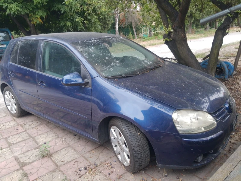 VW Golf, снимка 4 - Автомобили и джипове - 47645210