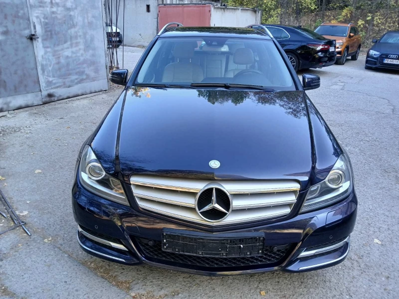 Mercedes-Benz C 250, снимка 2 - Автомобили и джипове - 47751746