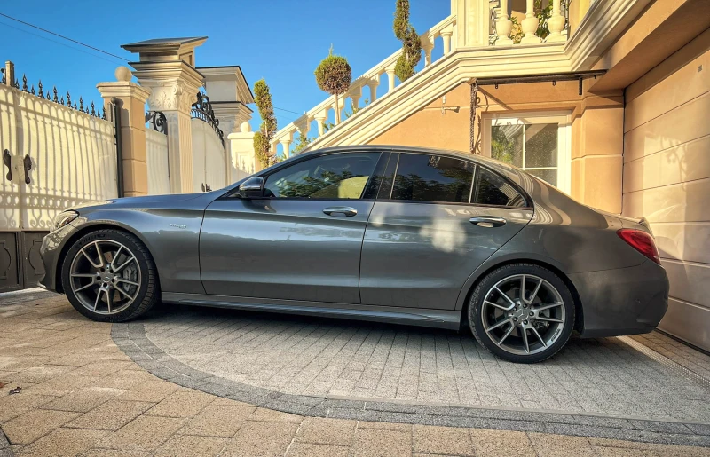 Mercedes-Benz C 43 AMG, снимка 3 - Автомобили и джипове - 49579937