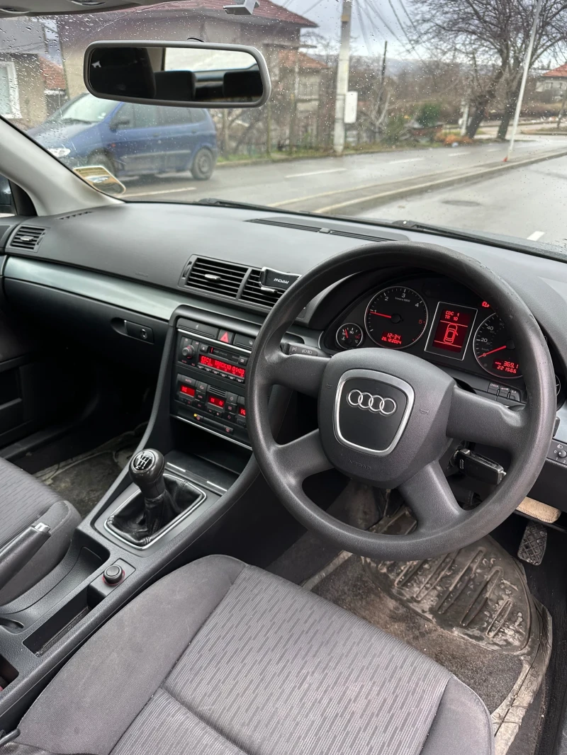 Audi A4 2.0 TDI, снимка 6 - Автомобили и джипове - 48708134