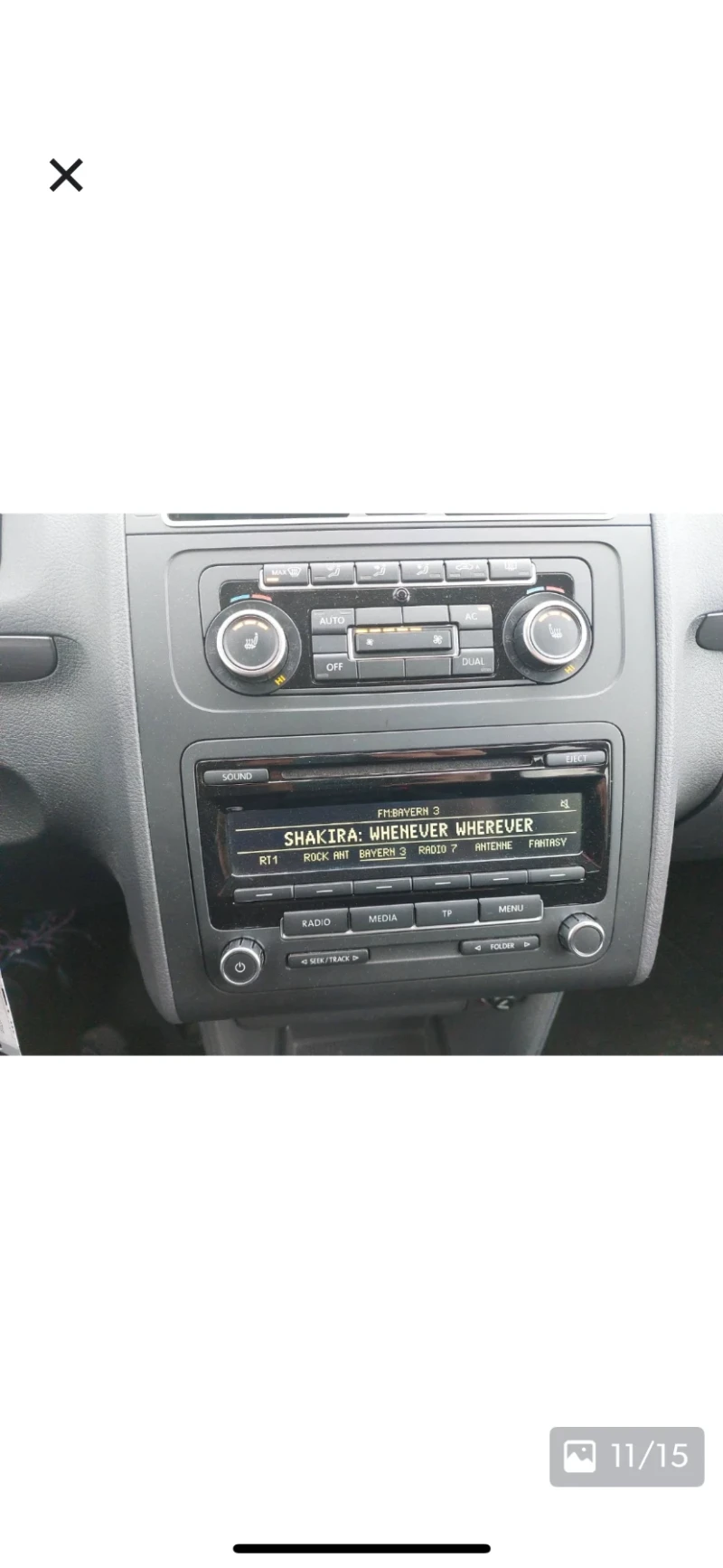 VW Touran 1.2 TSI 7местна перфектно състояние серв книжка, снимка 11 - Автомобили и джипове - 52394020