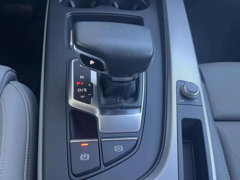 Audi A4 Avant S Line 40 TDI quattro, снимка 9 - Автомобили и джипове - 51329305