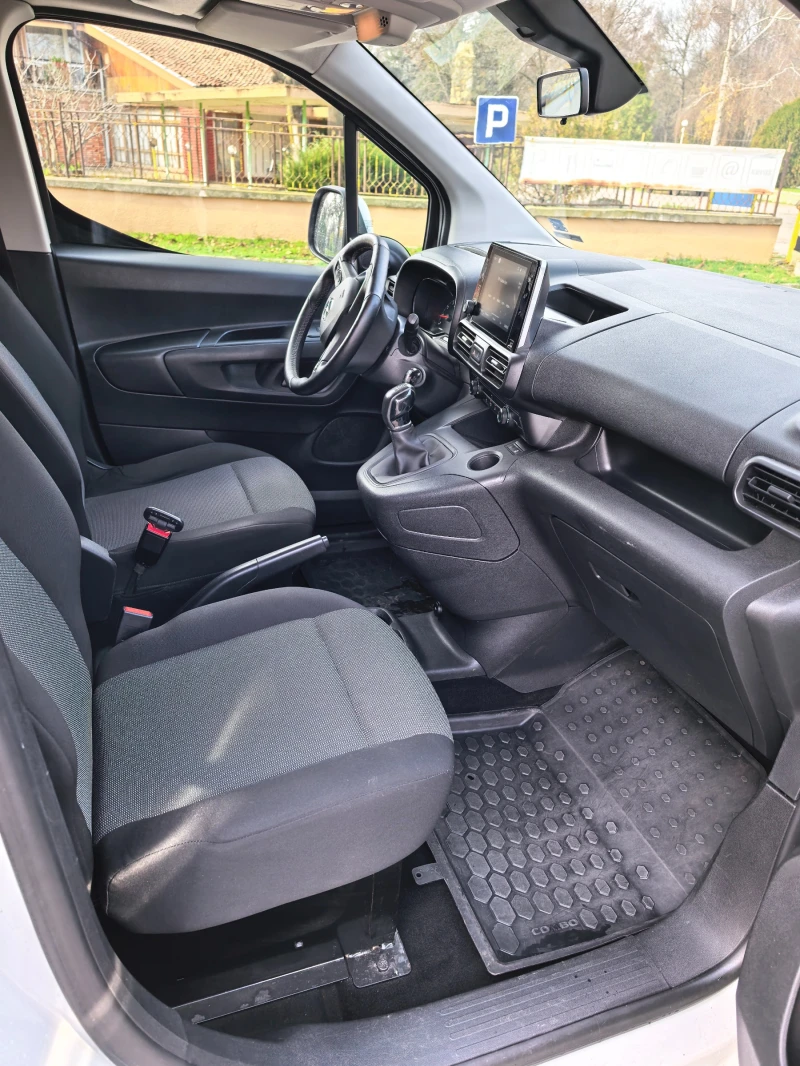 Opel Combo 1.5hdi, снимка 8 - Автомобили и джипове - 52648686