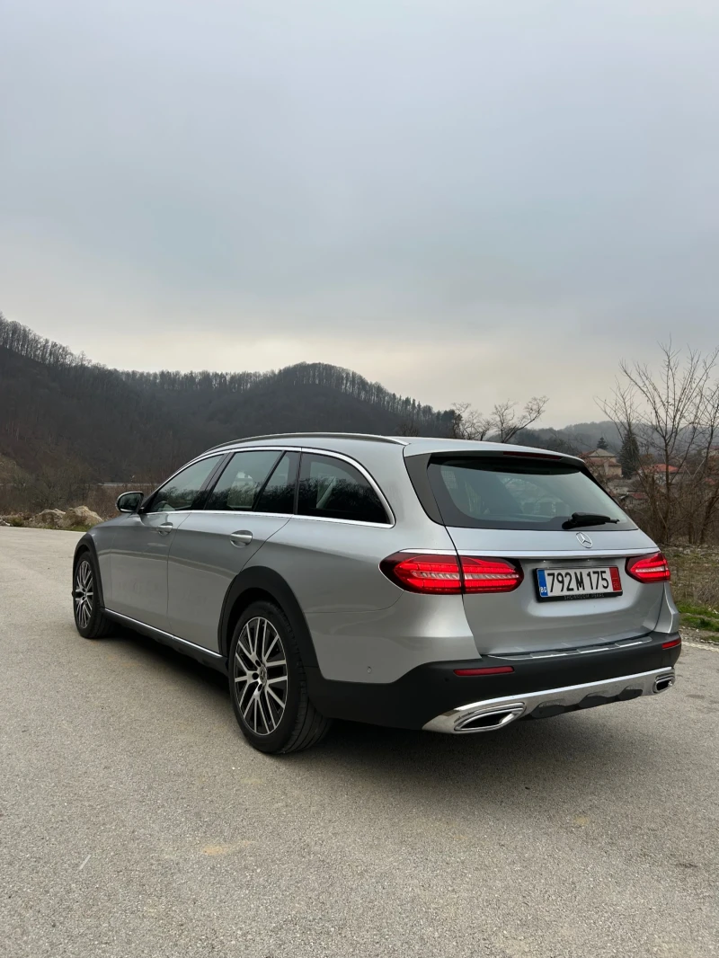 Mercedes-Benz E 400 d All-Terrain Facelift 4MATIC WIDESCREEN 360 LED , снимка 5 - Автомобили и джипове - 52893237