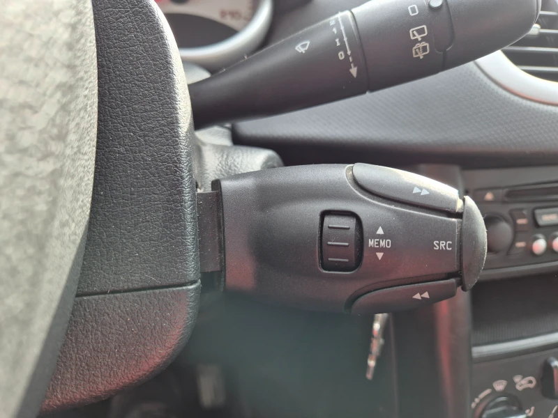 Peugeot 207, снимка 12 - Автомобили и джипове - 53220086