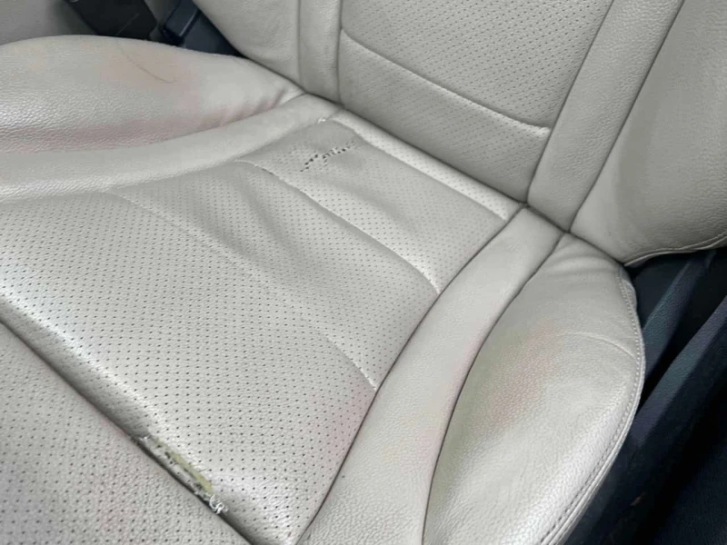 Mercedes-Benz C 300 4 MATIC * CARFAX * ПАНОРАМА * KEYLESS * , снимка 10 - Автомобили и джипове - 53587202