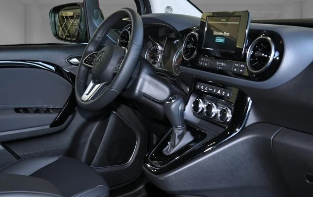 Mercedes-Benz T- EQT 200 = Premium =  | Mobile.bg   5