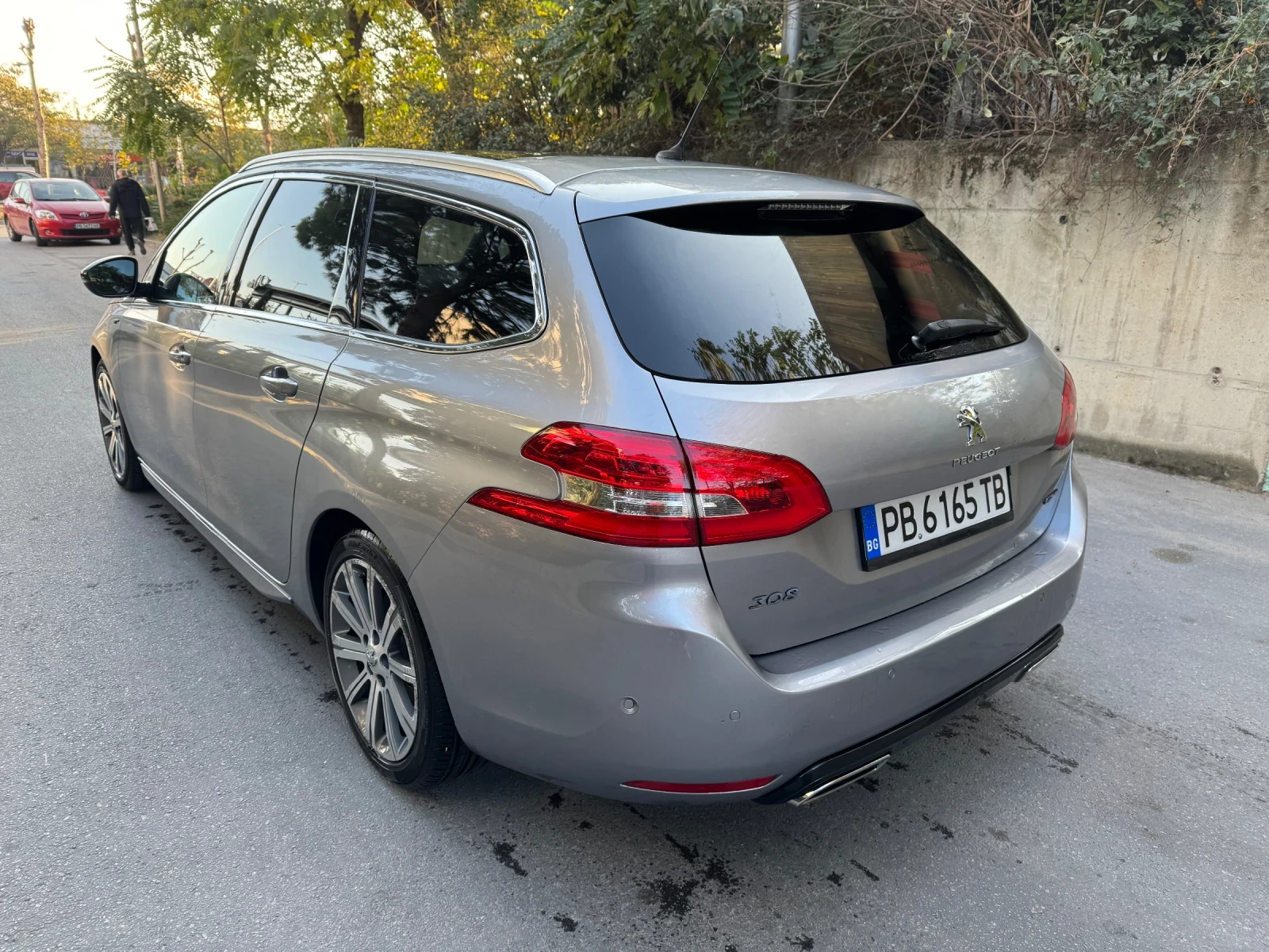 Peugeot 308  SW GT 1.6 ШВЕЙЦАРИЯ EU6B - изображение 6