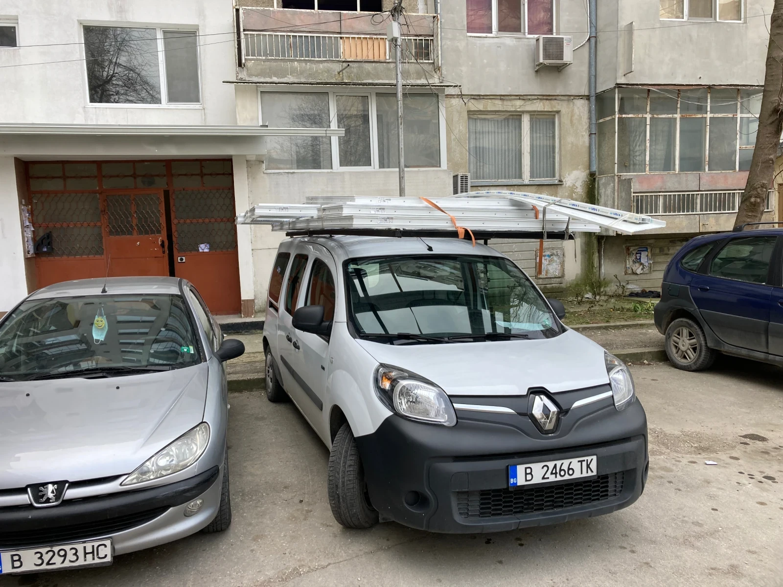 Renault Kangoo Ze 33 MAXI - изображение 6