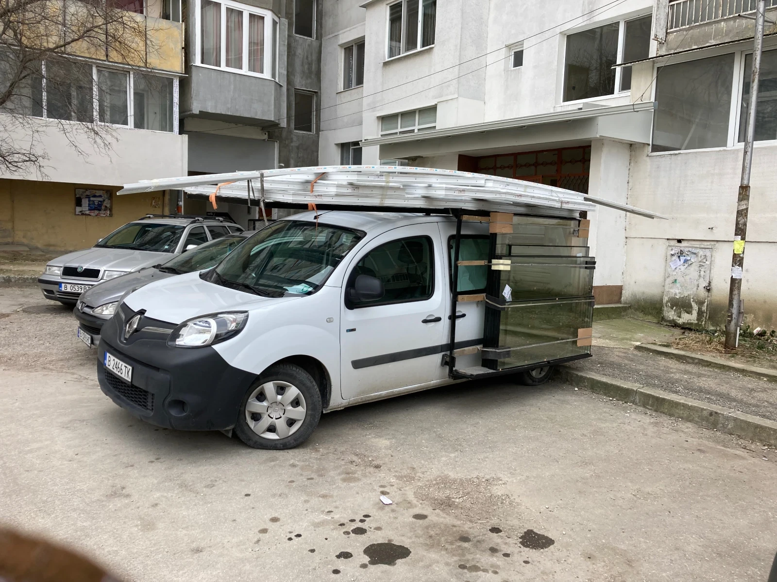 Renault Kangoo Ze 33 MAXI - изображение 5
