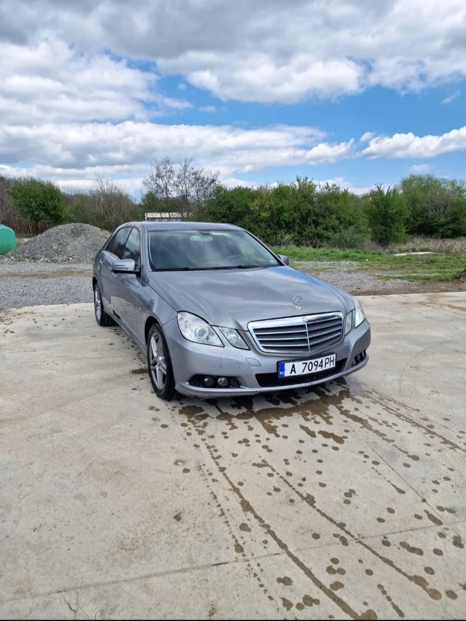 Mercedes-Benz E 220  - изображение 4