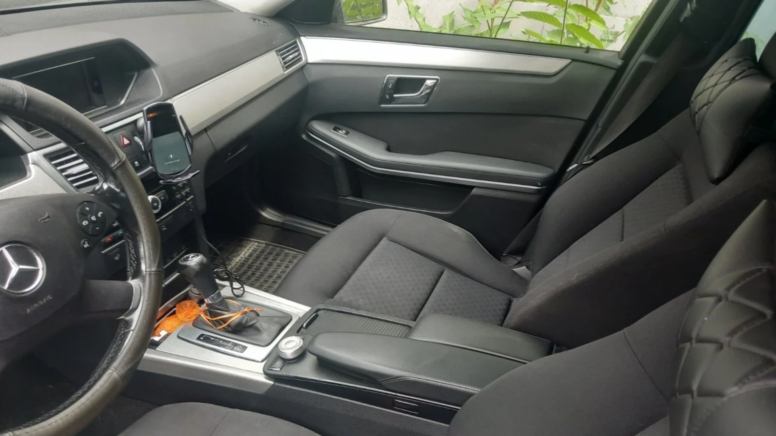 Mercedes-Benz E 220  - изображение 6