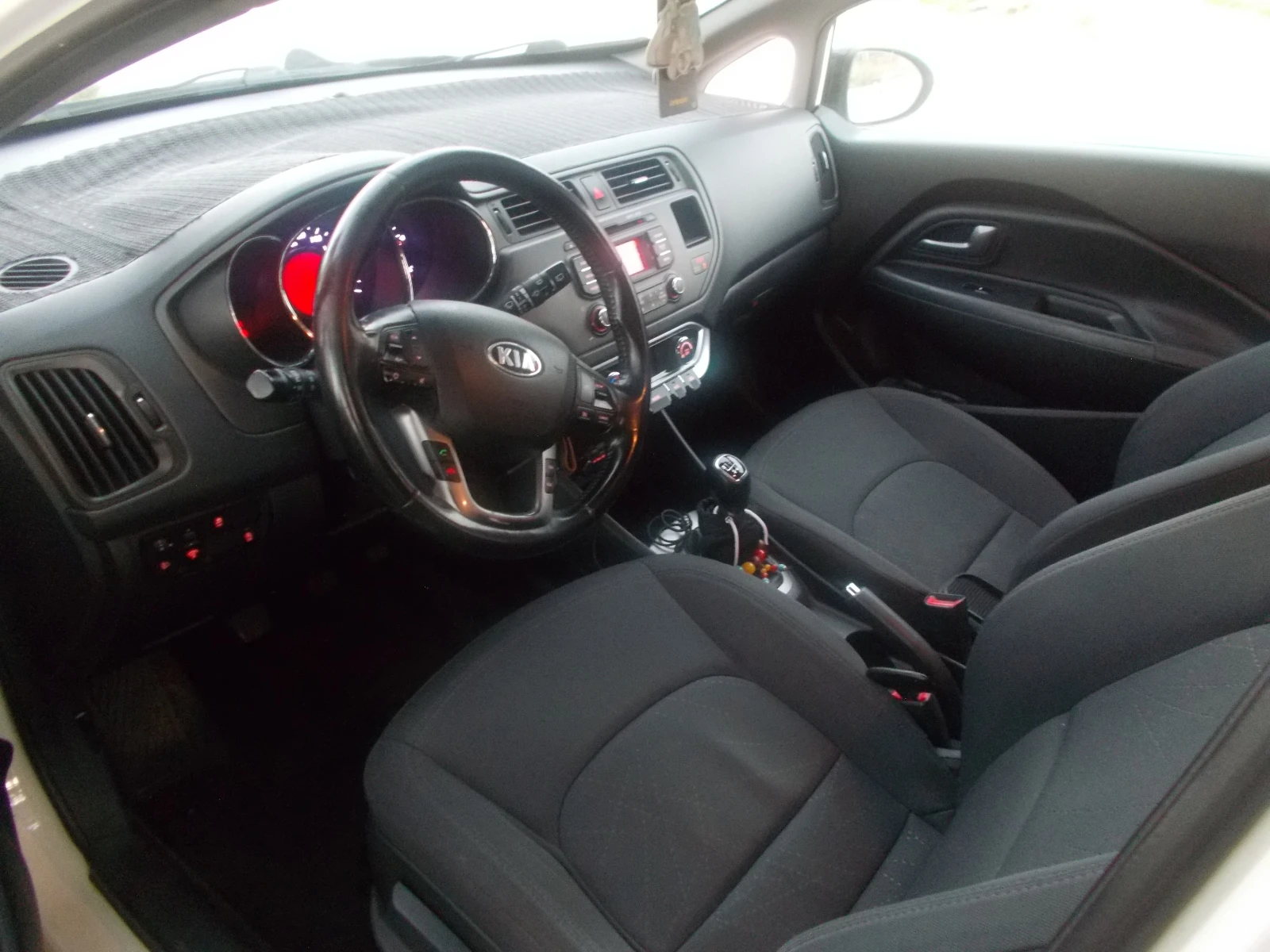 Kia Rio | Mobile.bg — изображение 11