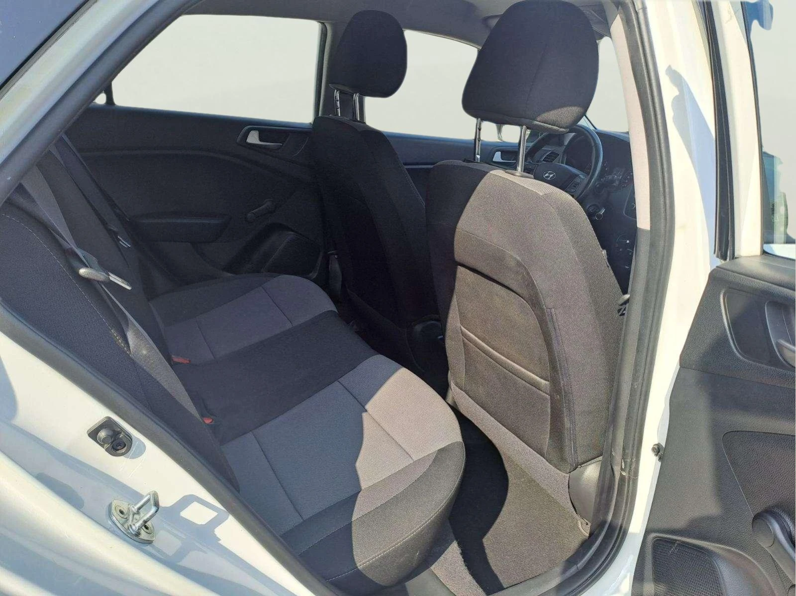 Hyundai I20 1.2 MPI - изображение 10