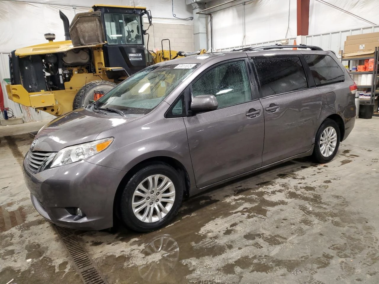 Toyota Sienna XLE 3.5L * ЛИЗИНГ*  - изображение 2