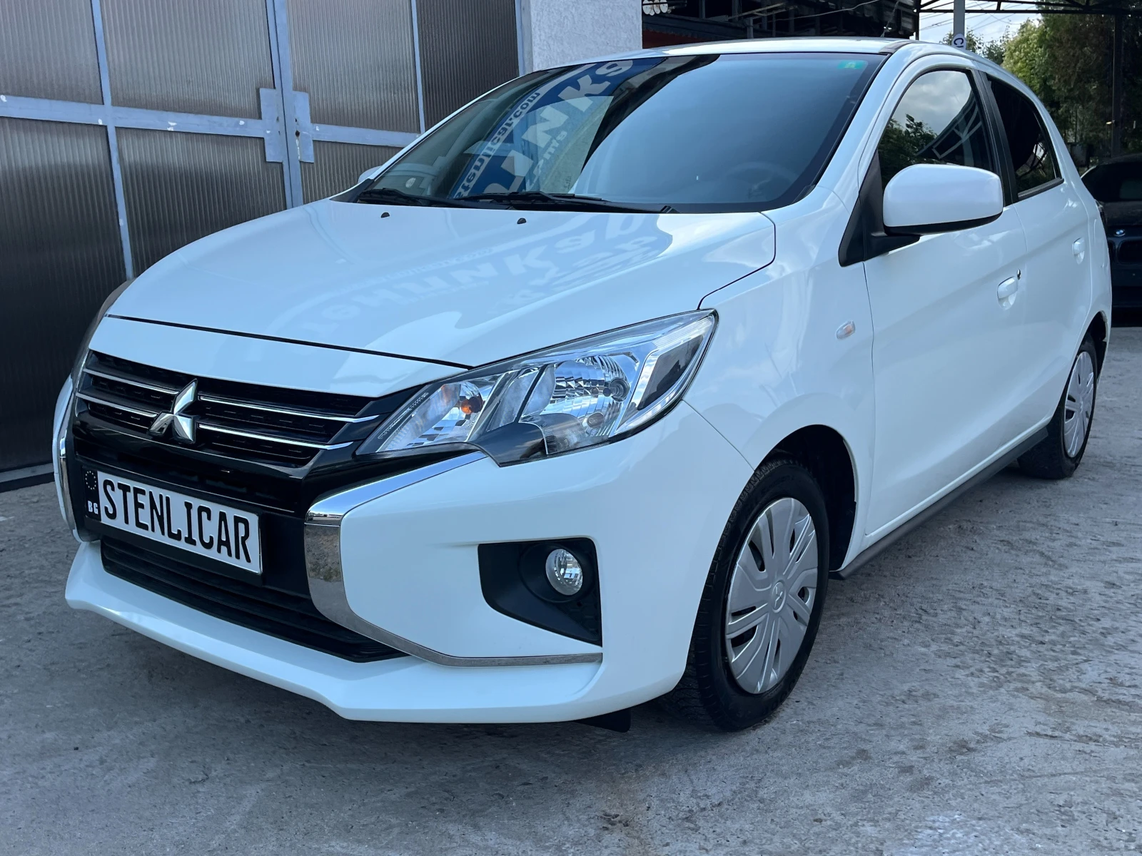 Mitsubishi Space star 1.2i - АВТОМАТИК - изображение 3