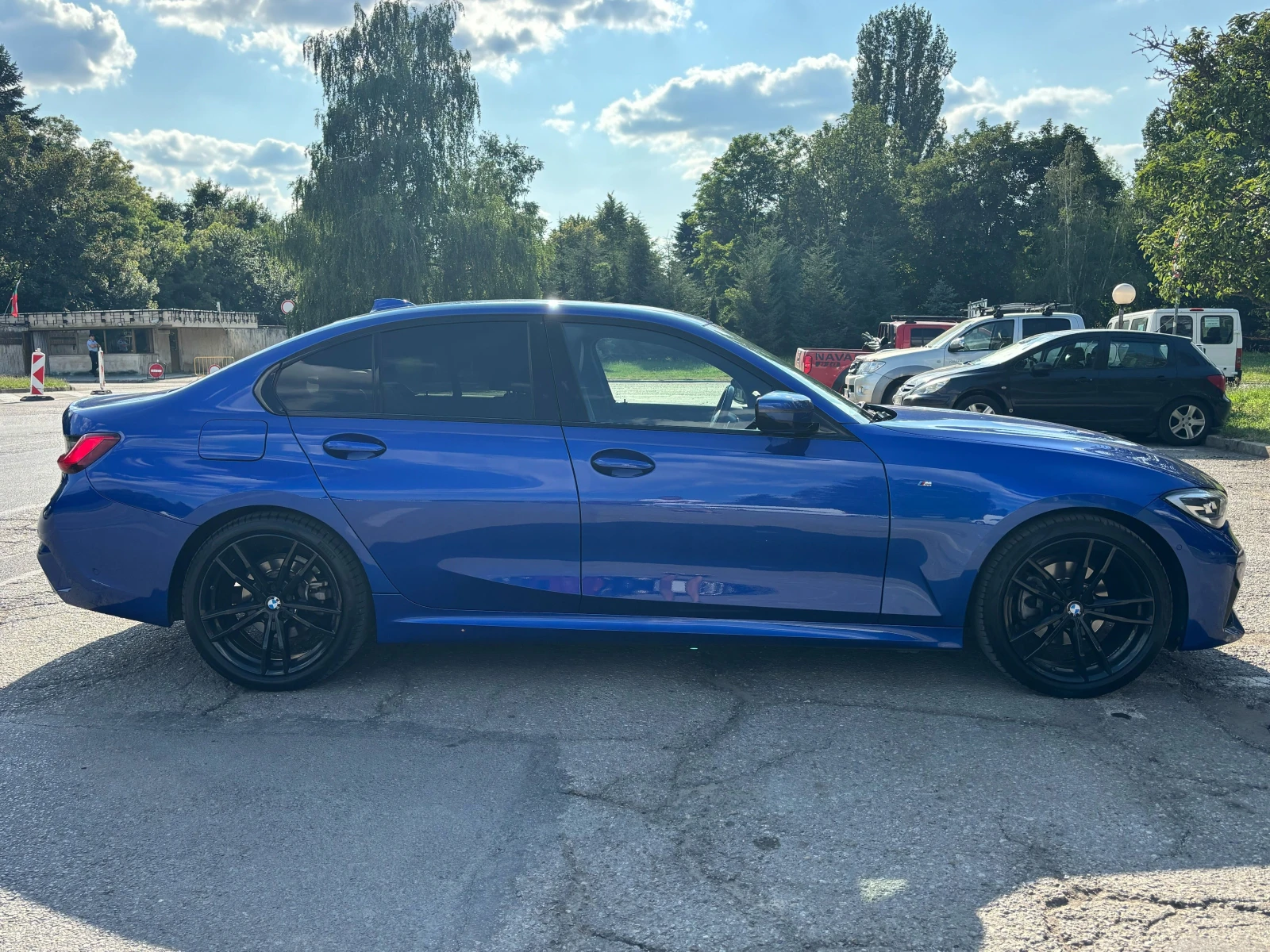 BMW 320 xDrive M-Sport pack - изображение 2