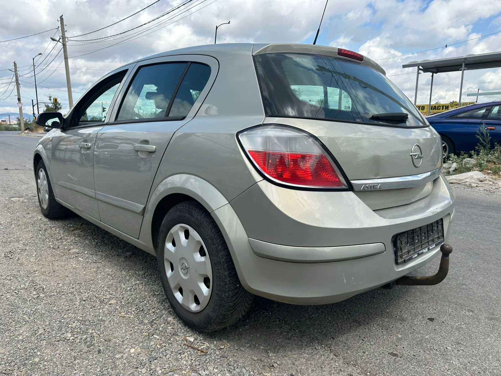 Opel Astra 1, 400 EURO4  - изображение 4